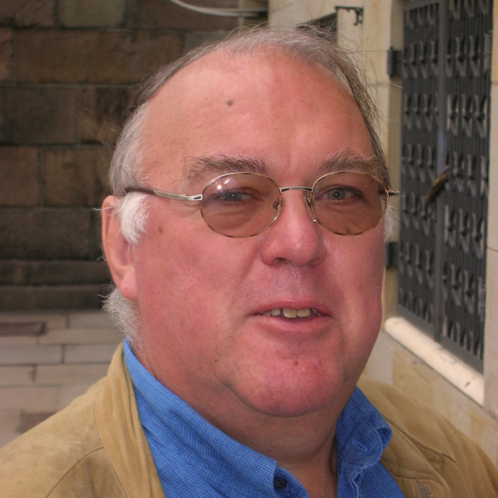 "Larger than Life: A Tribute to Geoff Davis (1943-2018)" 